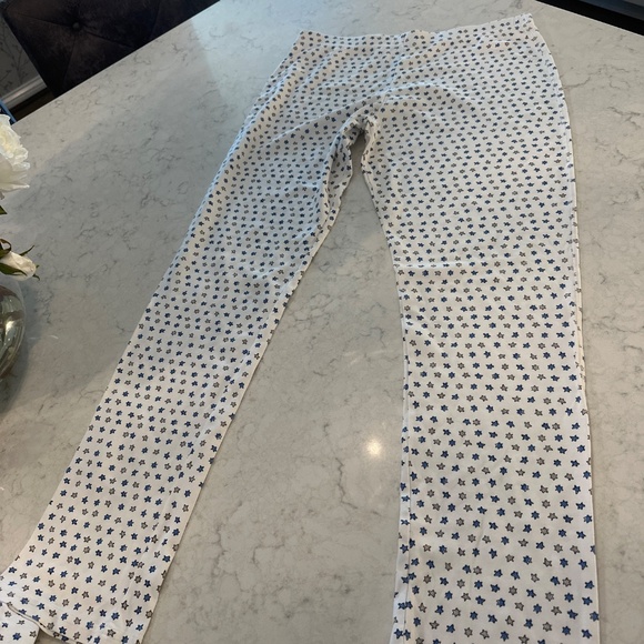 Roller Rabbit - Picture 2 of 3